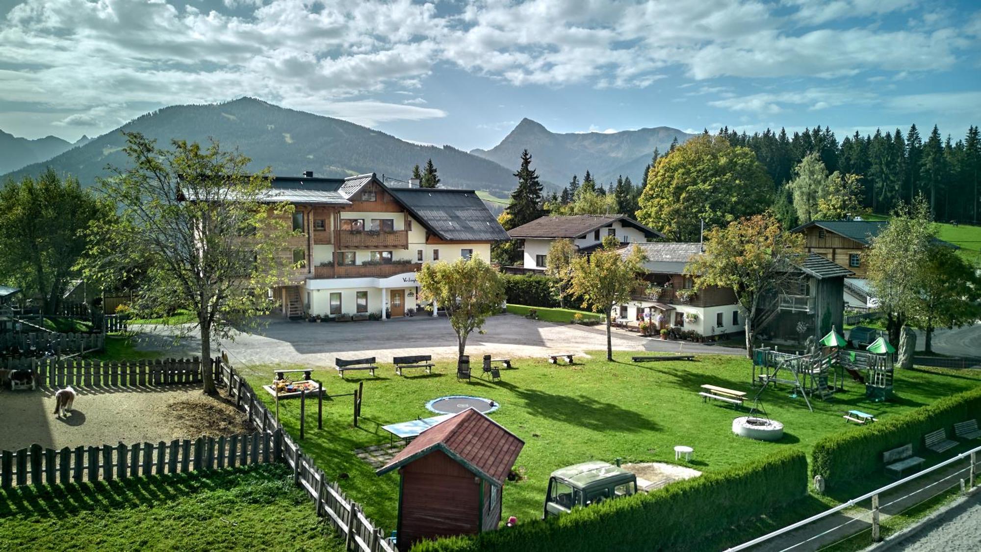 Pension Vorberghof- Bauernhofurlaub Ramsau am Dachstein Luaran gambar