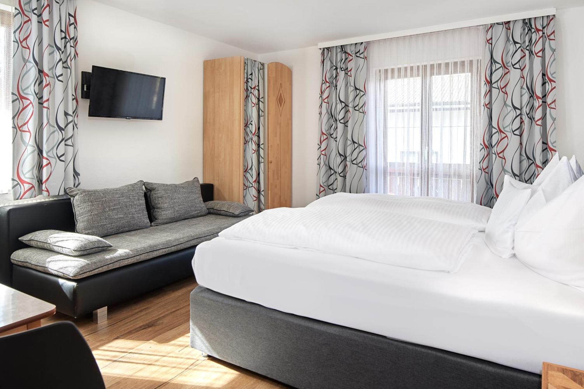 Pension Vorberghof- Bauernhofurlaub Ramsau am Dachstein Luaran gambar