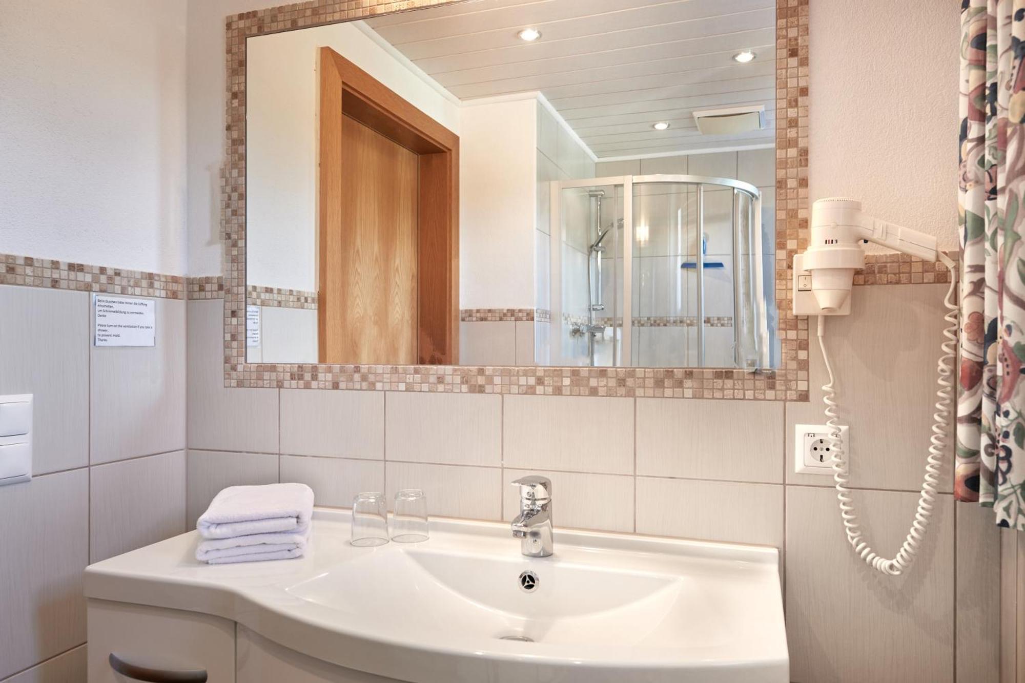Pension Vorberghof- Bauernhofurlaub Ramsau am Dachstein Luaran gambar