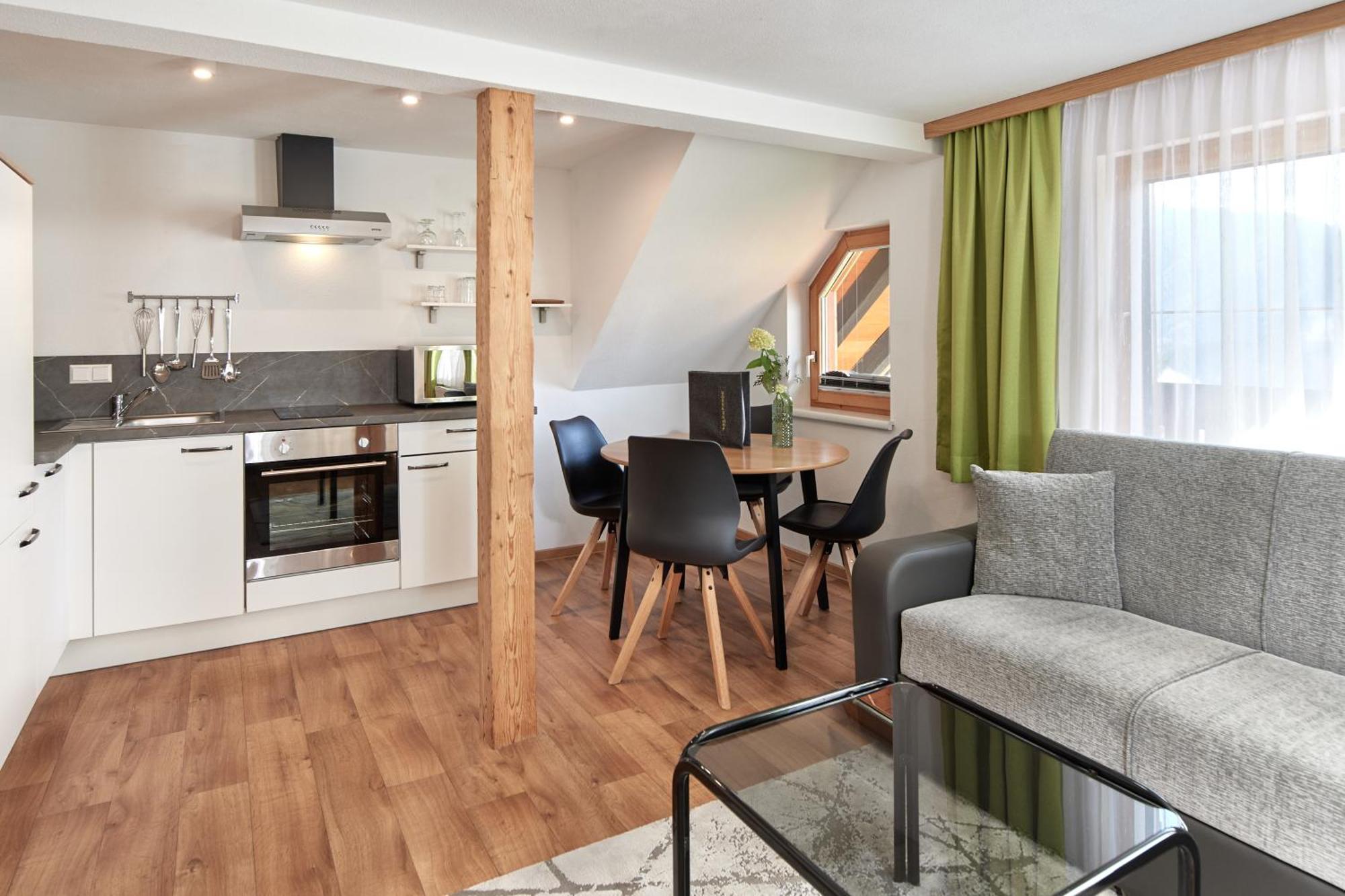 Pension Vorberghof- Bauernhofurlaub Ramsau am Dachstein Luaran gambar
