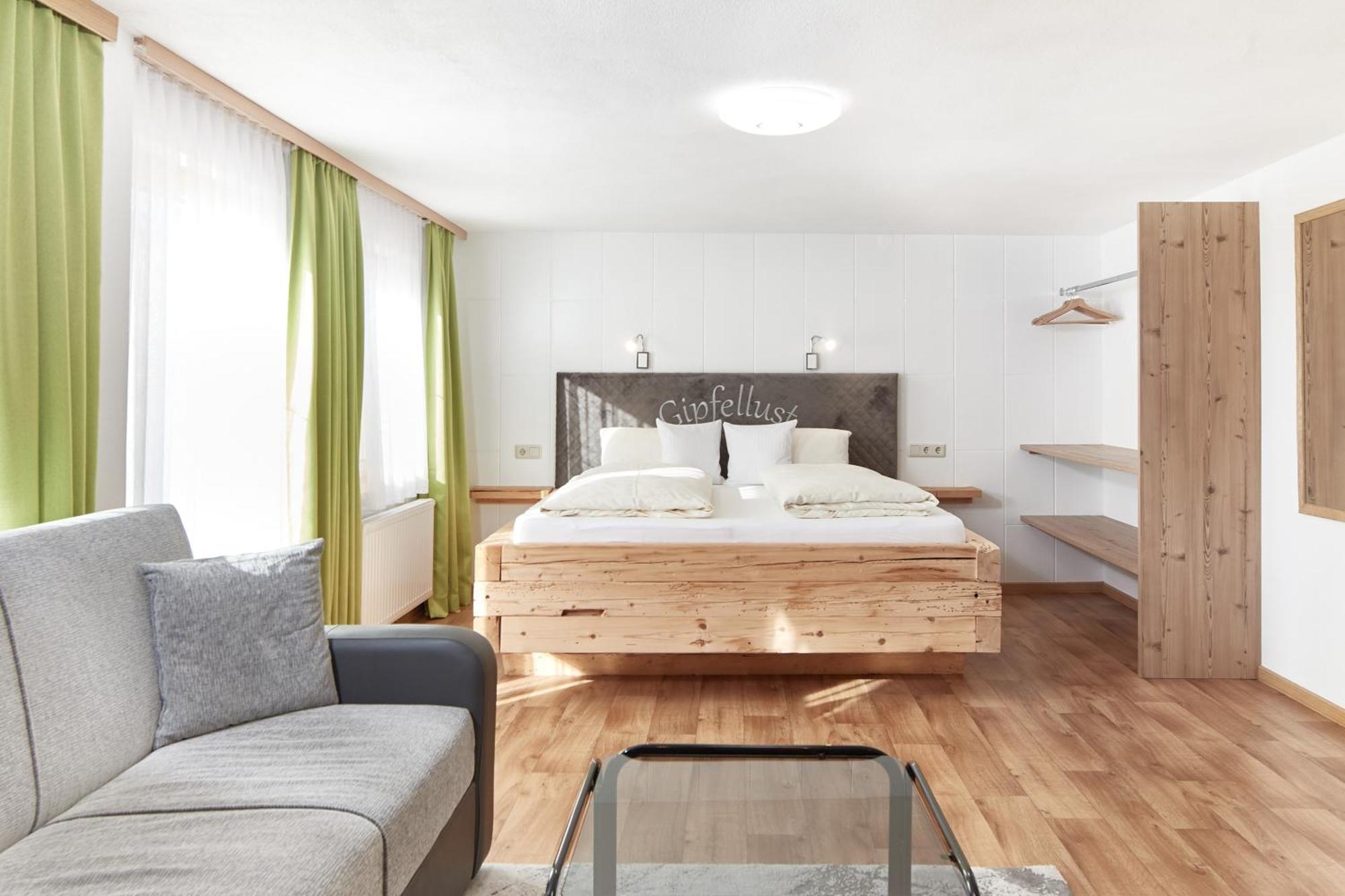 Pension Vorberghof- Bauernhofurlaub Ramsau am Dachstein Luaran gambar